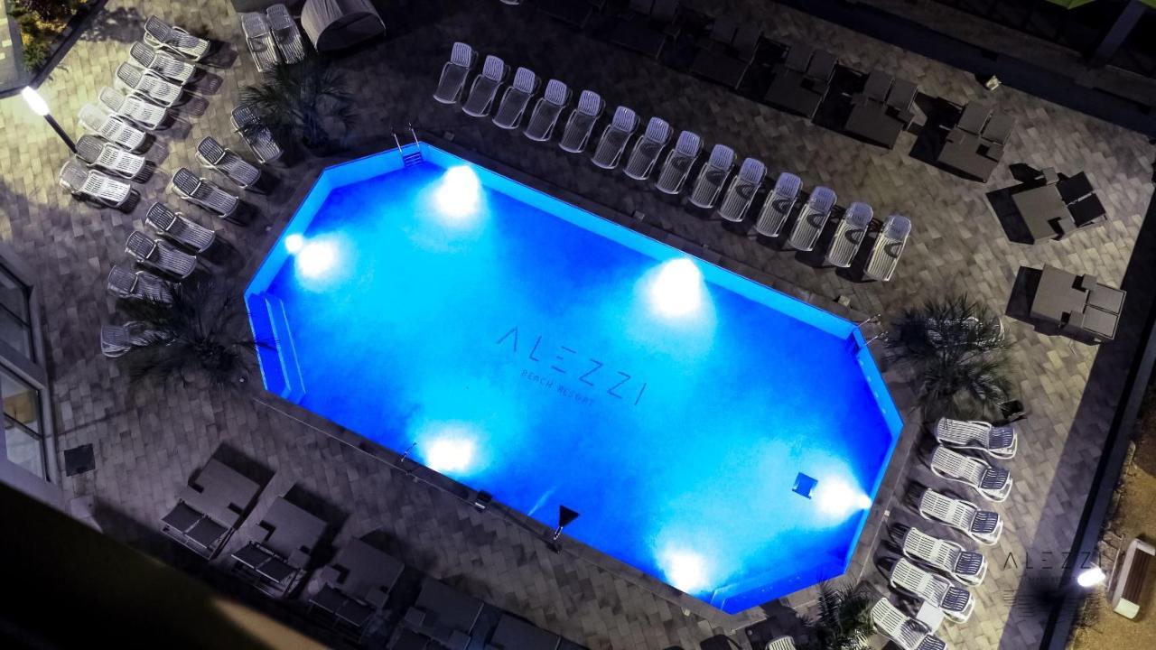 Alezzi Majestic Apartments 115 那沃达利 外观 照片